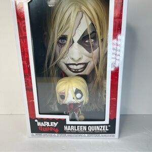 Funko Pop Comic Book Cover with Case: DC Universe - Harleen Quinzel #15